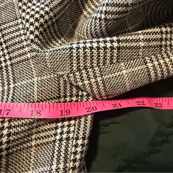Rachel Zoe NWT Plaid Blazer in Black and White Medium - Picture 7 of 8